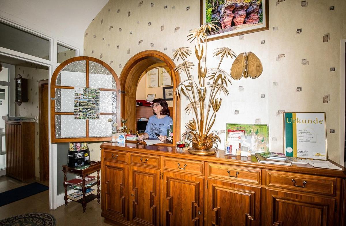 Villa Bruderfels, Garni Rodalben Kültér fotó